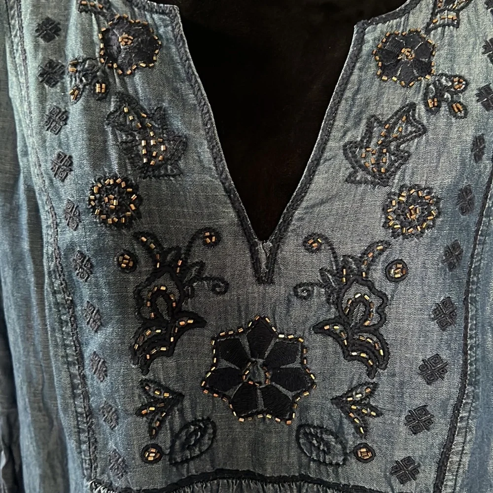 Gorgeous Vintage America Navy Blue with Embroidery and Gold Bead Blouse or Dress - Picture 10 of 11